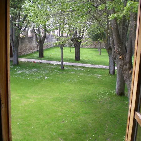 Puerta Romeros Hotell 2*