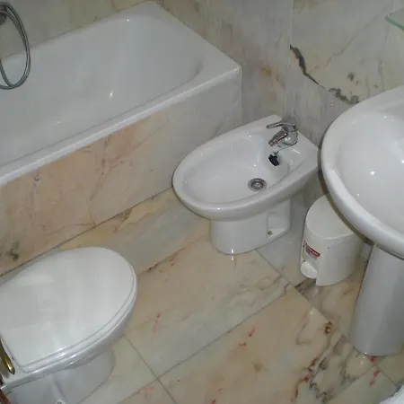 Hotel Puerta Romeros