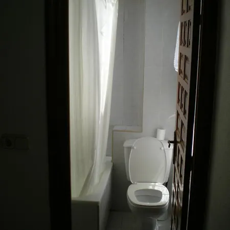 Hotel Puerta Romeros Burgo