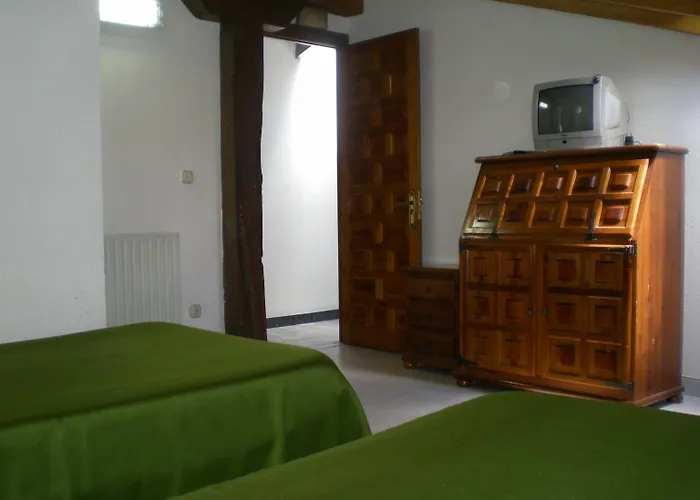 Hotel Puerta Romeros Burgo