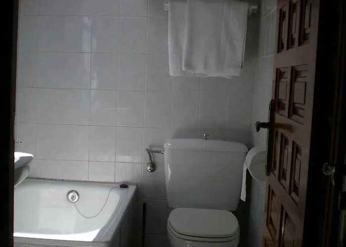 Puerta Romeros Hotel Burgo