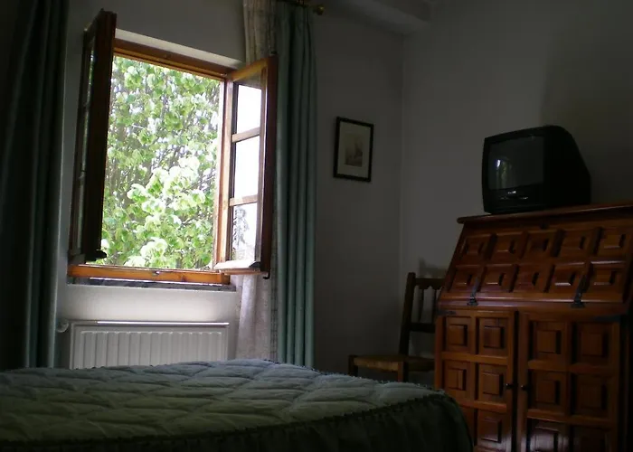 Puerta Romeros Hotel 2*